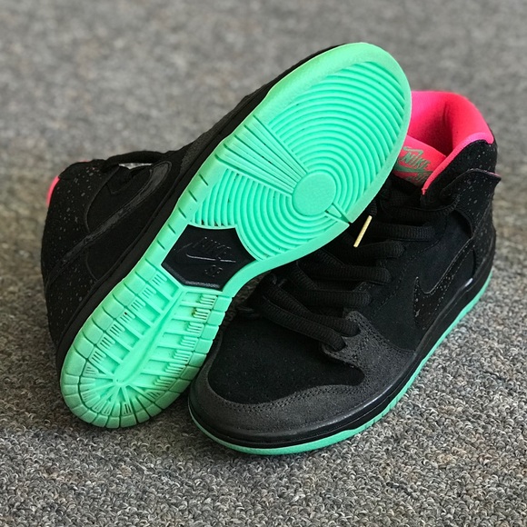 Nike Dunk Hi Northern Lights Sz 5.5 (7 women’s) - Picture 7 of 8